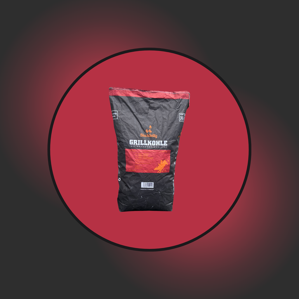 1 Sack BlackSellig 10kg Steakhouse Grillkohle auf rotem Grund